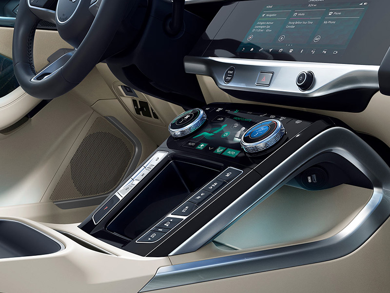 جاكوار I-PACE الكهربائية ترسخ مكانتها المتميزة بين أكثر السيارات أماناً على الطرقات